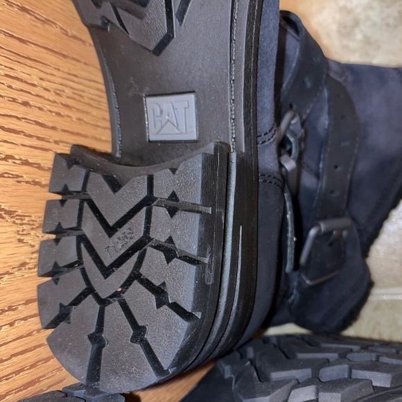 CAT Caterpillar Women’s Black Suede Leather Buckle Winter Boots Sz-11 - Picture 11 of 11